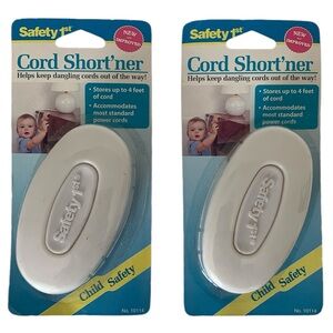NWT Safety 1st Cord Short'ner 2 Included Stores 4 Feet of Cord Child Safety